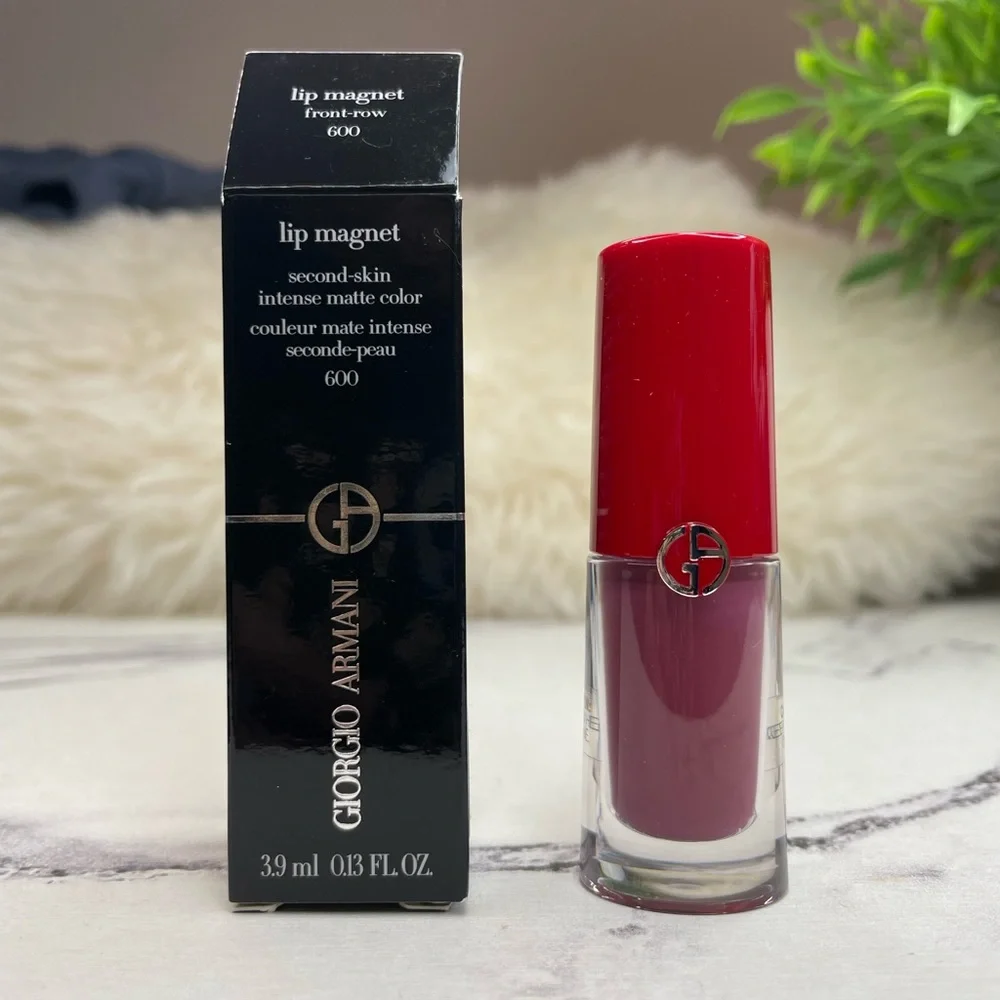 600 Giorgio Armani Lip Magnet in 600 Front Row